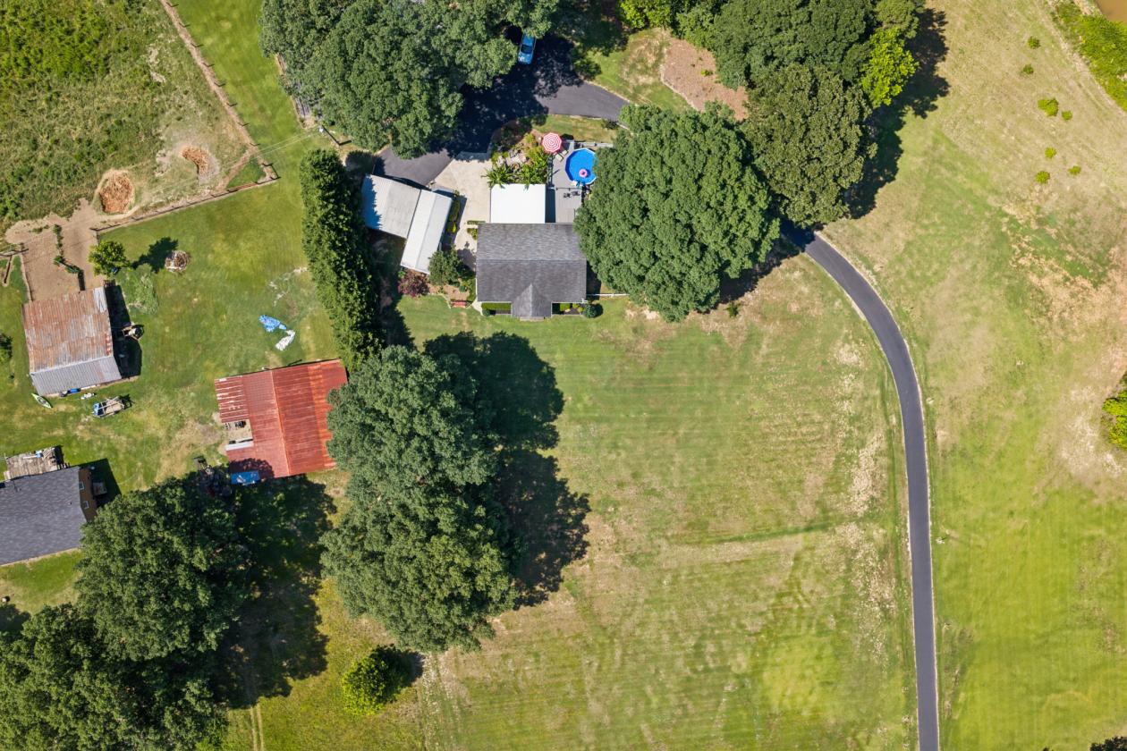 1,000 feet of river frontage!!! - photo 10
