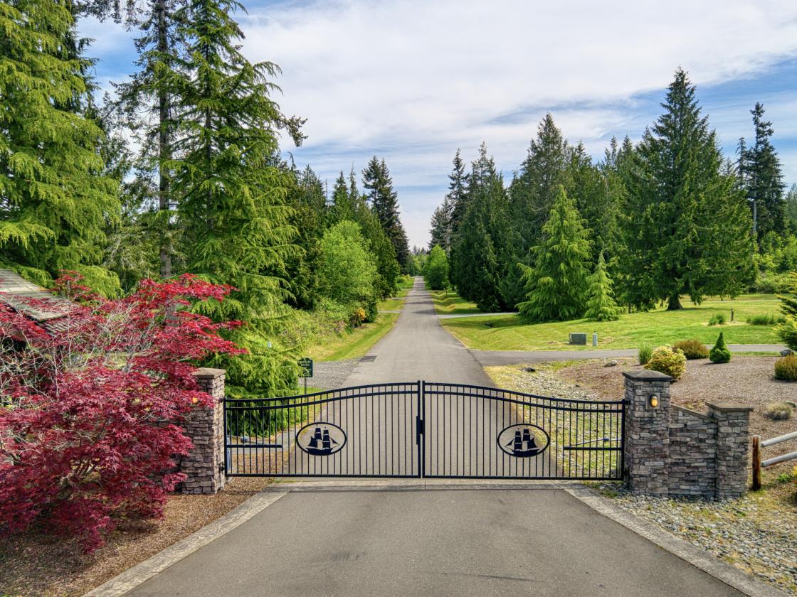PNW Acreage with trails for Equestrians! - photo 6