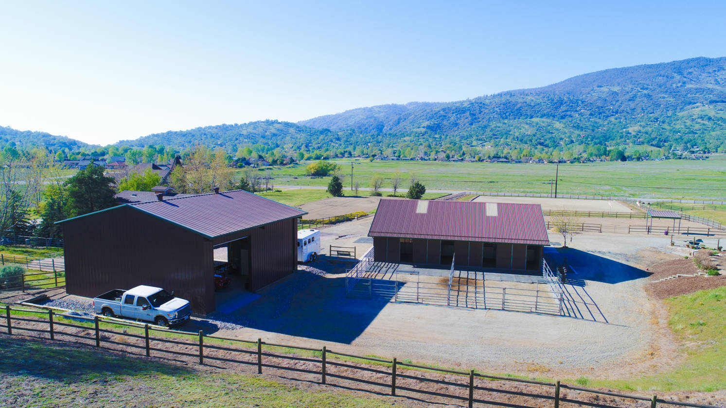 Bear Valley Springs, Tehachapi Ca. 16.82 acre horse ranch with