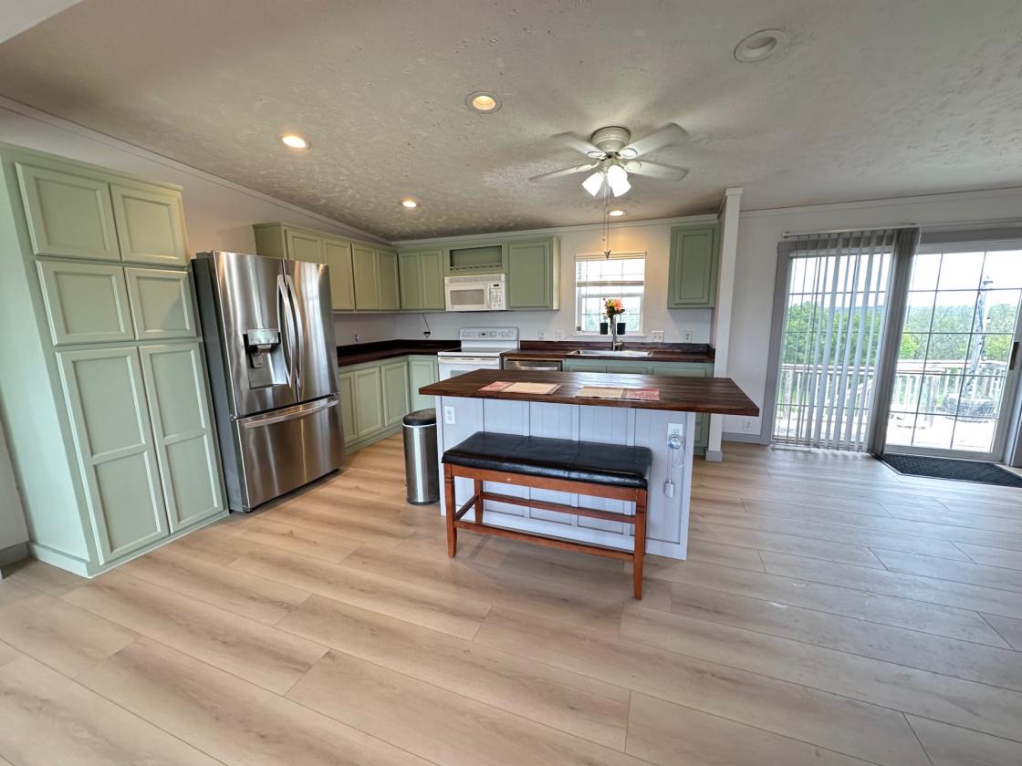 40 acre farm with stunning hilltop views! - photo 7