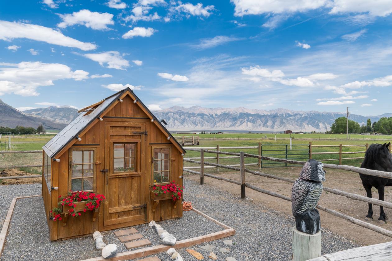 Turnkey Equestrian Estate, Stunning Views - photo 17