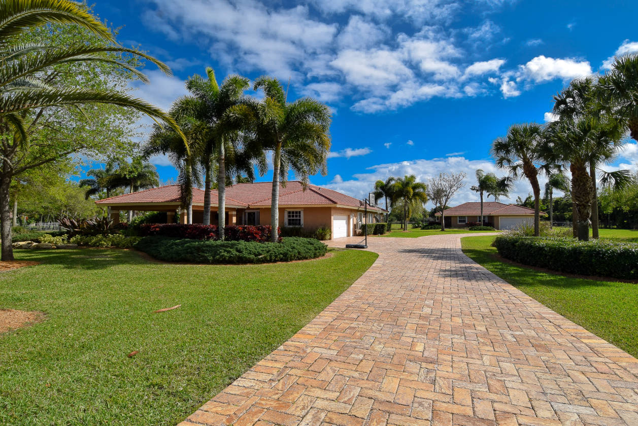 Luxurious Redlands Equestrian Estate Homestead, MiamiDade County