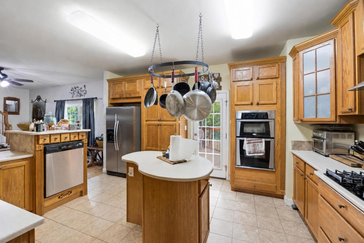 Country Living with great views! - photo 12