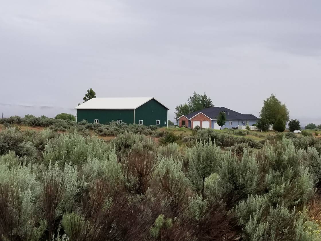 Amazing custom home on 9.79 view acres with 2400 Sq... Yakima, Yakima