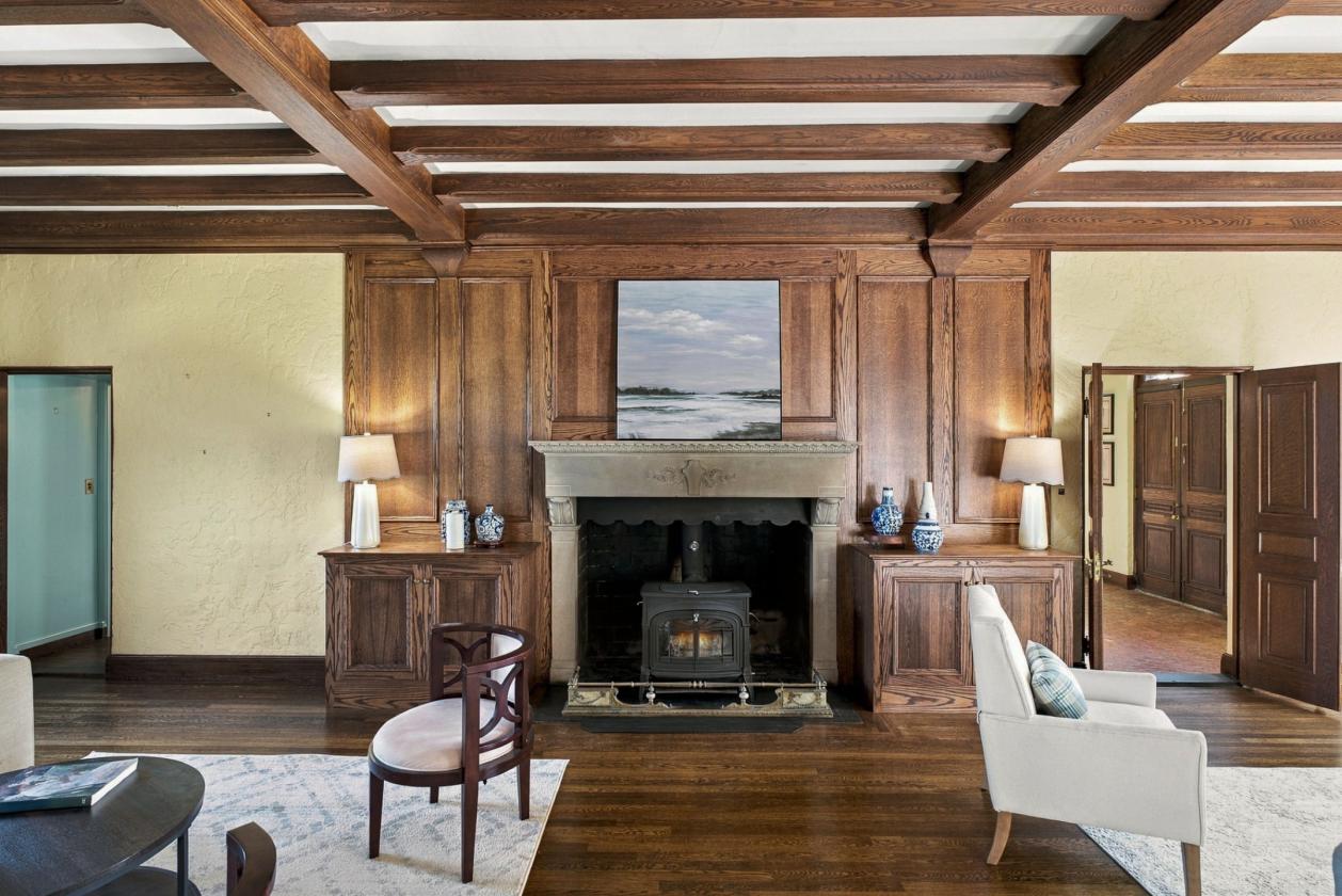 7.66 Acres, 4-Bay Garage & Mt. Monadnock Views - photo 7
