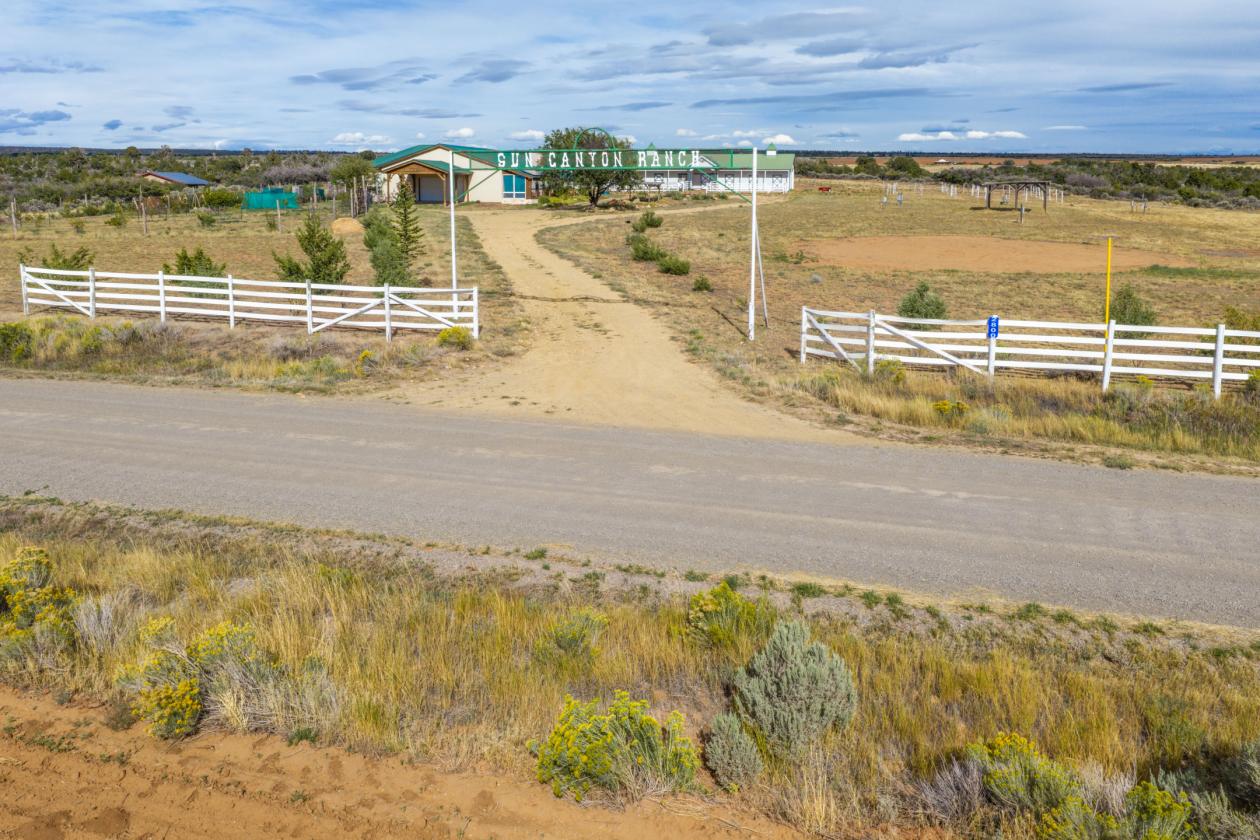 80-Acre Equestrian Ranch - photo 3