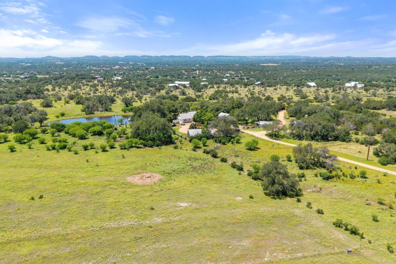 Rocking V Ranch | Turn-Key Hill Country Ranch - photo 30