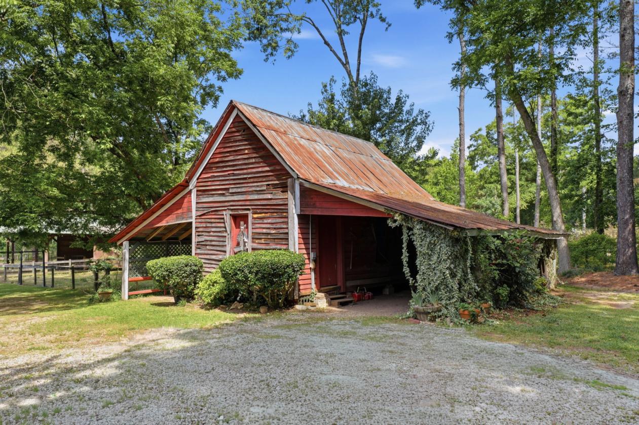 Breathtaking +/-16-Acre Equestrian Estate - photo 22