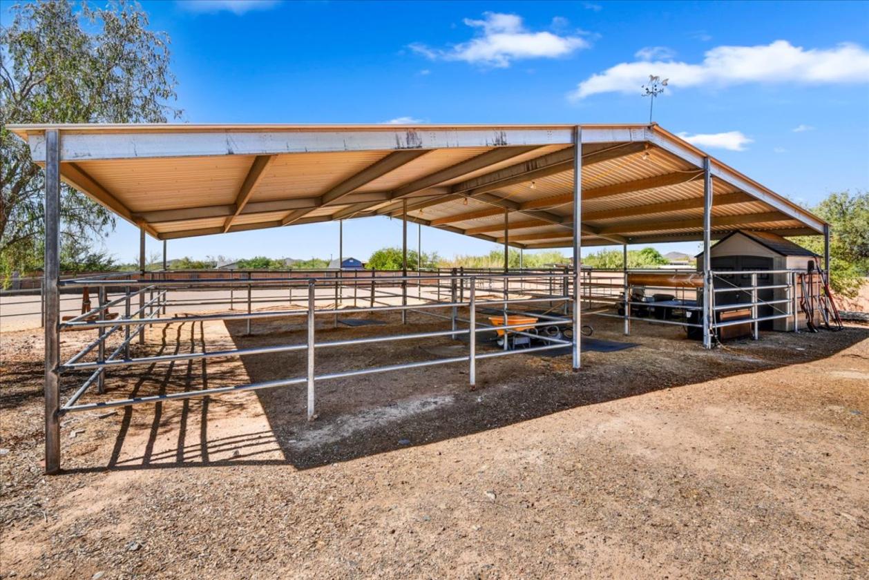 Desert Hills Horse Property on Over an Acre! - photo 23