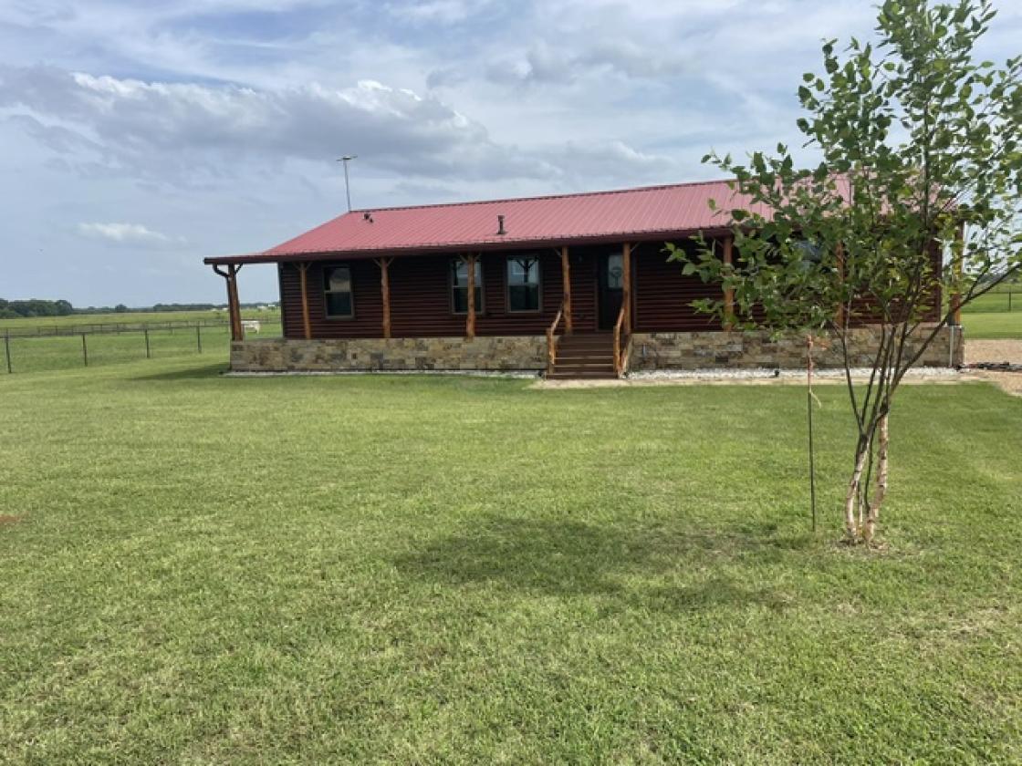 Unique Ranch. Unique Owner. Move-In Ready - photo 4