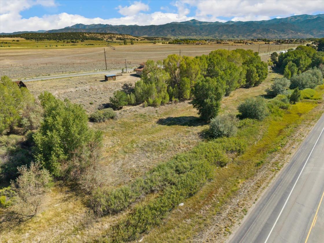 5-acre horse property - photo 8
