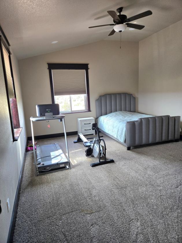 Custom Bardominium Home, New Barn, Indoor Arena! - photo 11