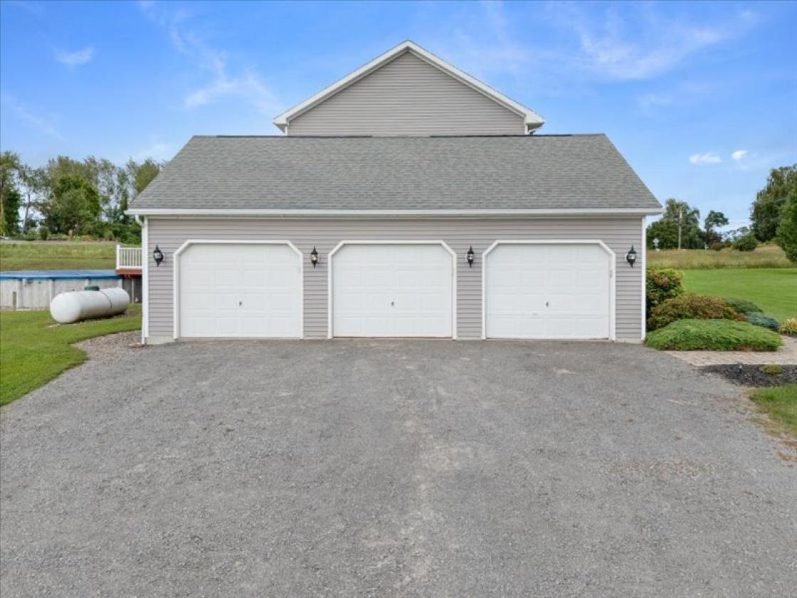 Beautiful House in the heart of apple  country - photo 4