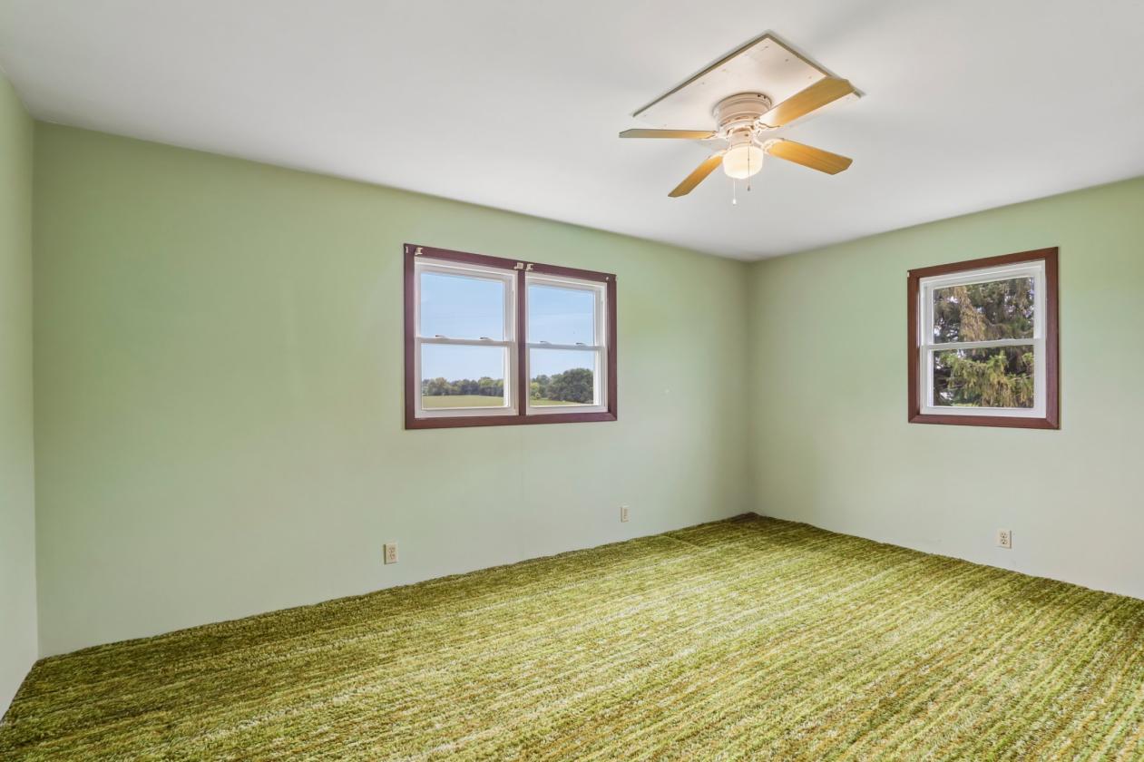 Farmette on 3+ Acres - photo 27