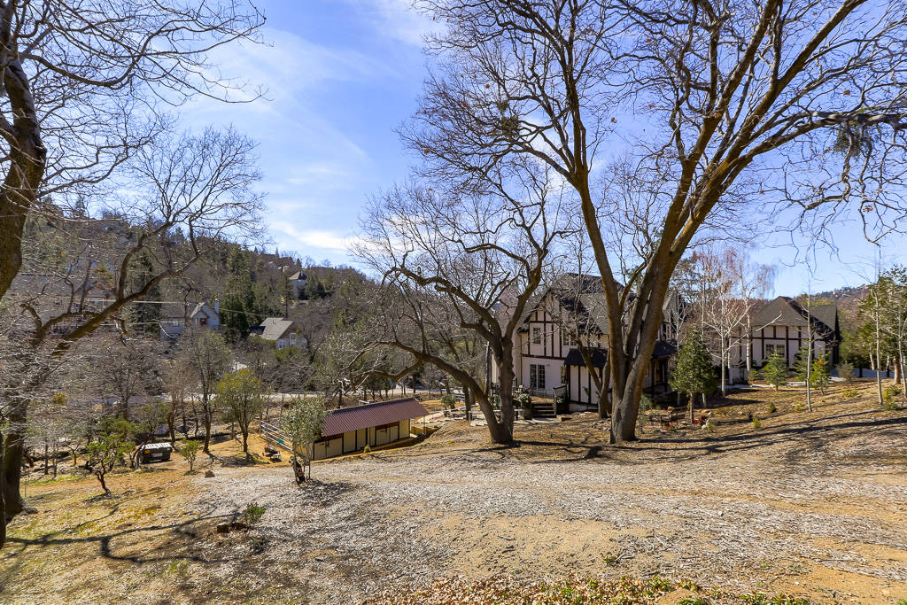 Lake Arrowhead Horse Property! Lake Arrowhead, San Bernardino County