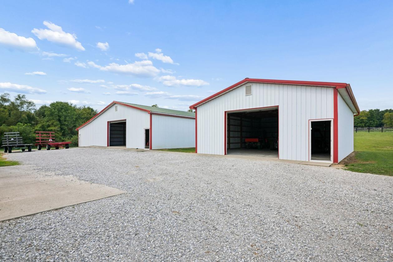 Rare Acreage. Private Equestrian Estate. - photo 20