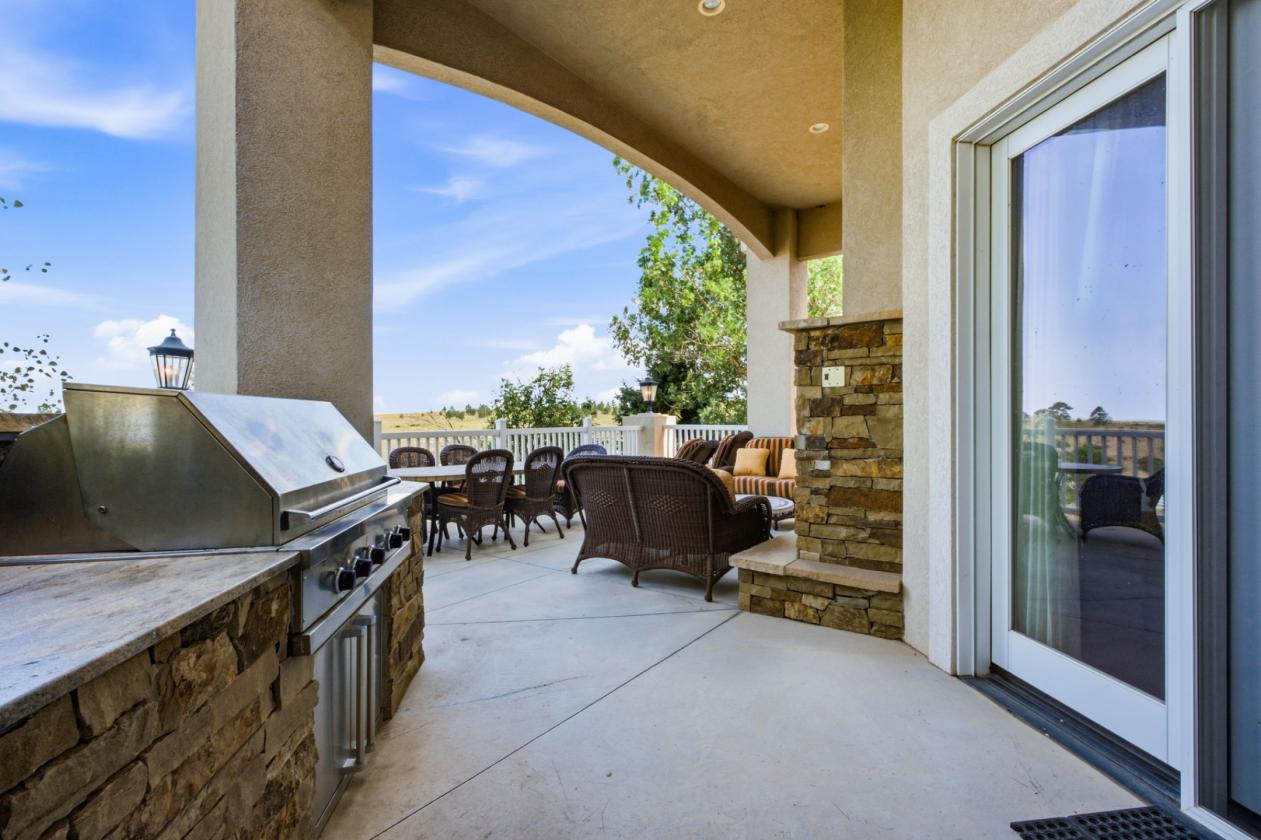 Custom 13.53 Acre Horse Property - photo 17