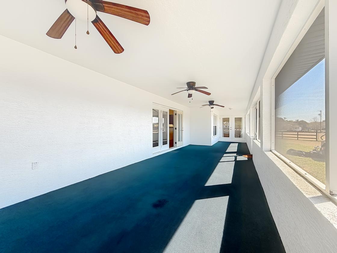 Experience Ocala Horse Country Living! 14.1 Acres - photo 30