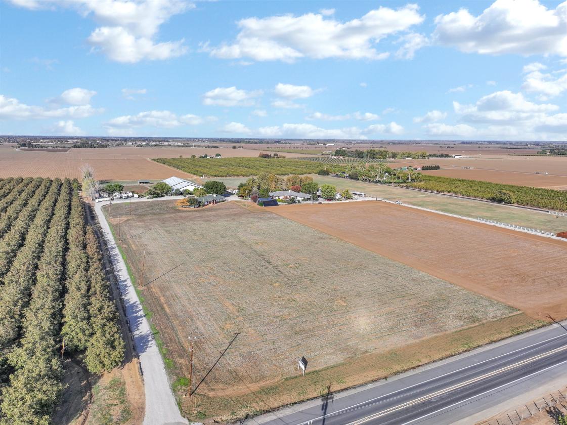 Brentwood 10 Acres with Custom Home, Covered Arena - photo 1