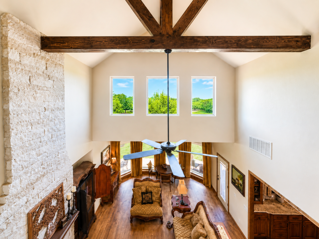 2 Homes 5 Acre Horse Property with Beautiful views - photo 3