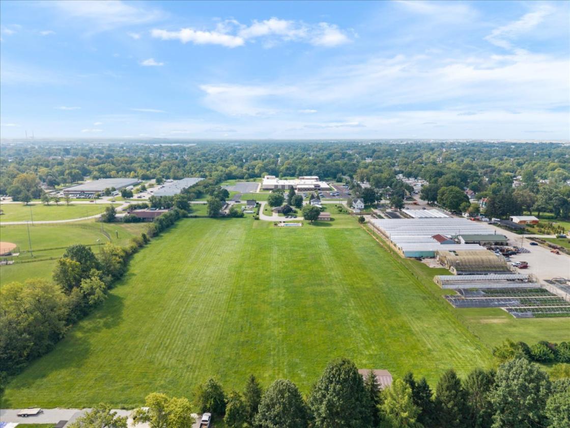 Horse Property Auction: 9.82± Acres, Two Barns - photo 28