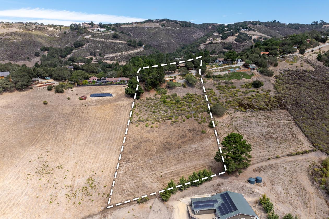 Carmel Valley Mountain View Ranch on 3.23 Acres - photo 2