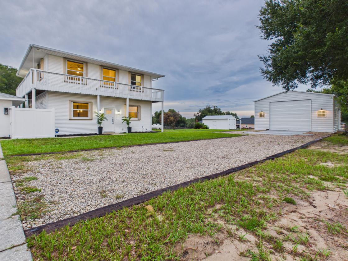 5-Acre Horse Property with Stable & Custom Garage - photo 3