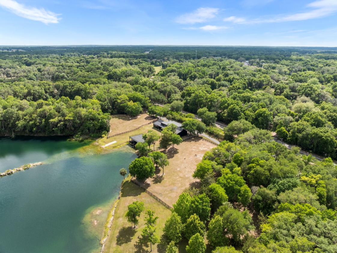 The Quarry Estate-Waterfront Equestrian Retreat - photo 20