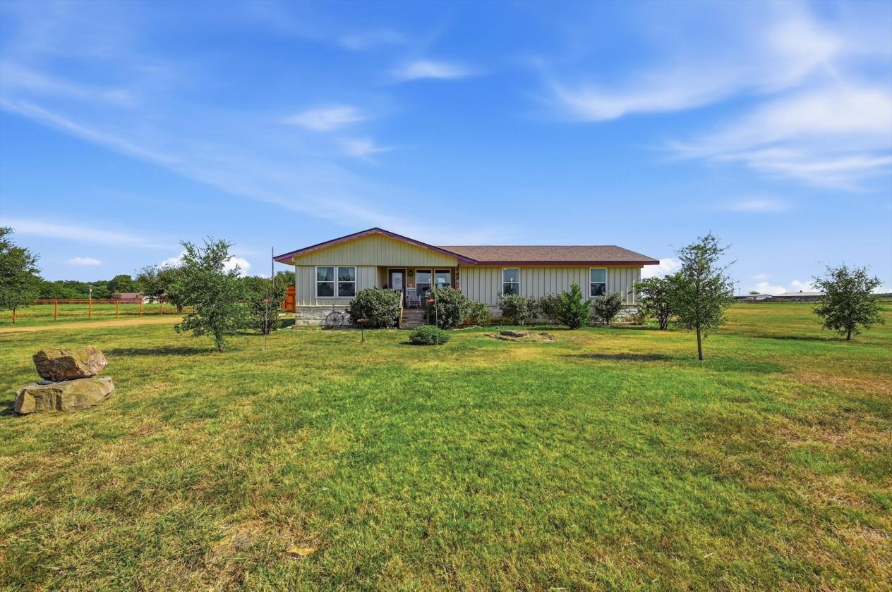 Peaceful Country Living on 15 Acres - photo 6