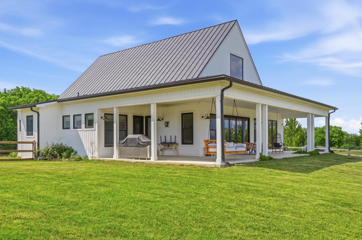 Modern Farmhouse Retreat on 10+ Open Acres - photo 4