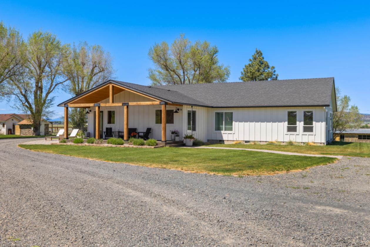 BEAUTIFUL, TURN KEY HOME + FARM + ADU ON 101 ACRES - photo 6