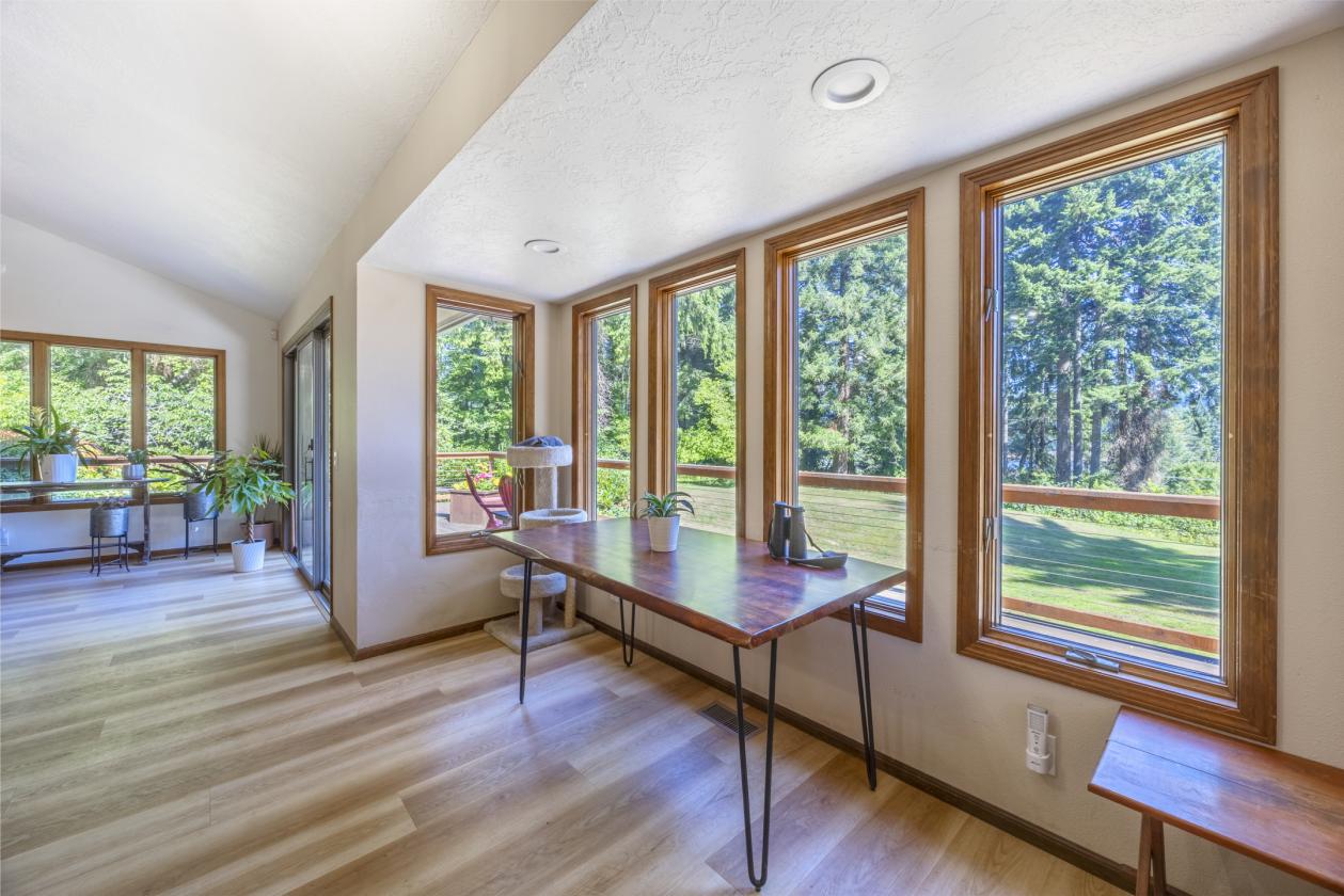 Unique Horse Property with a view of the Alsea Bay - photo 16