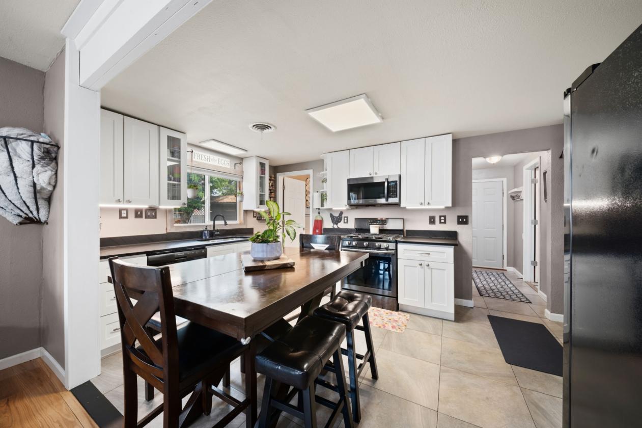 Urban Horse Property in Jefferson County - photo 6