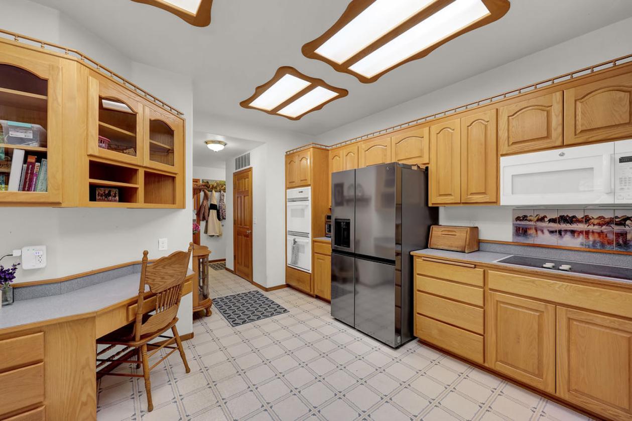 73+acre Estate a rare blend of amenities! - photo 10