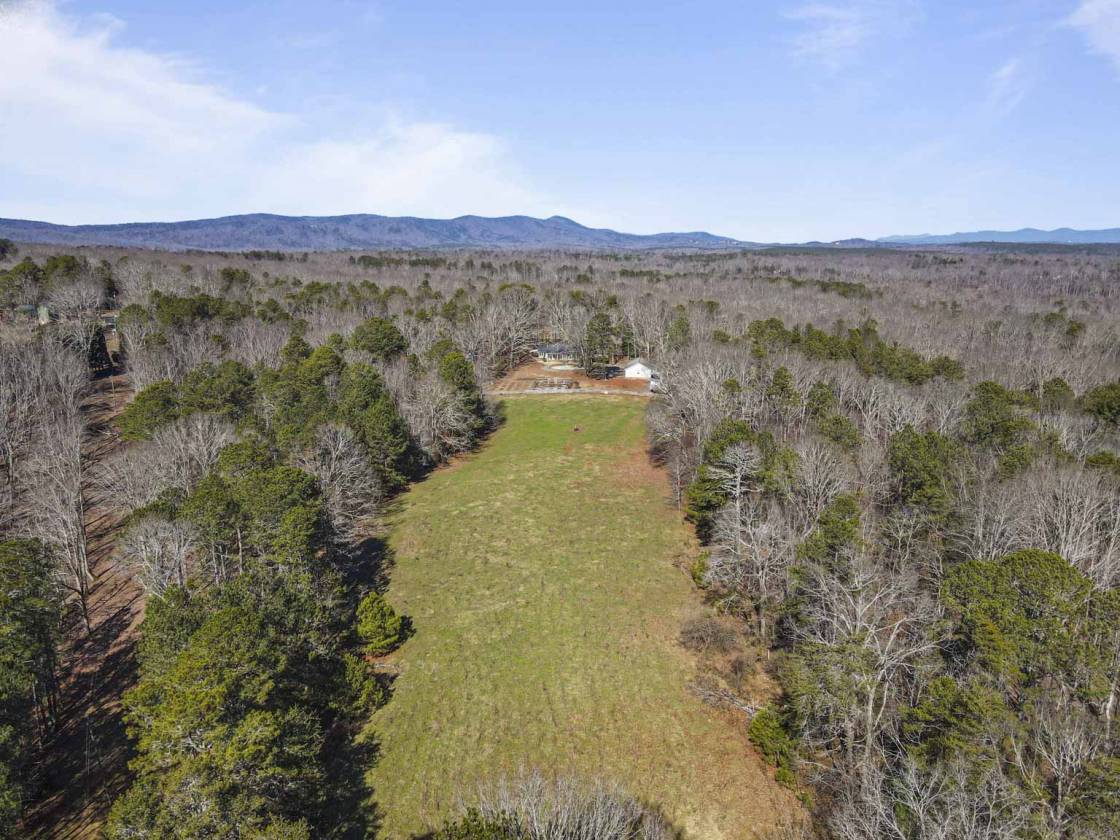 Horse Property for sale.