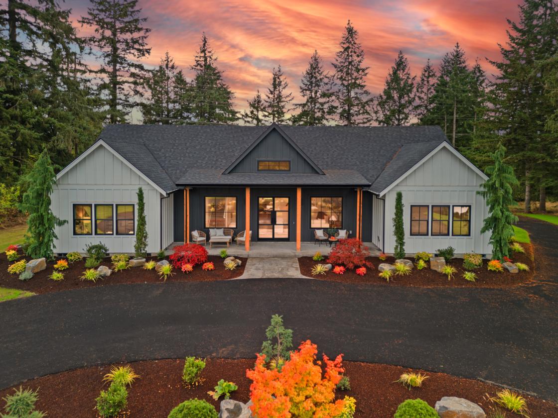 Luxury New Build on 2.85 Acres in Horse Country - photo 2