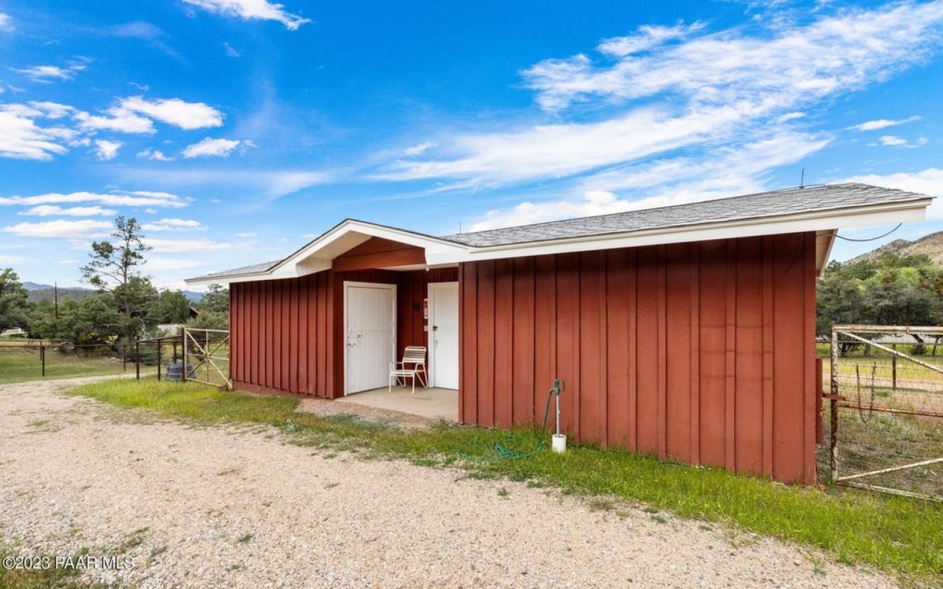 Terrific Horse Property Near Prescott - photo 27