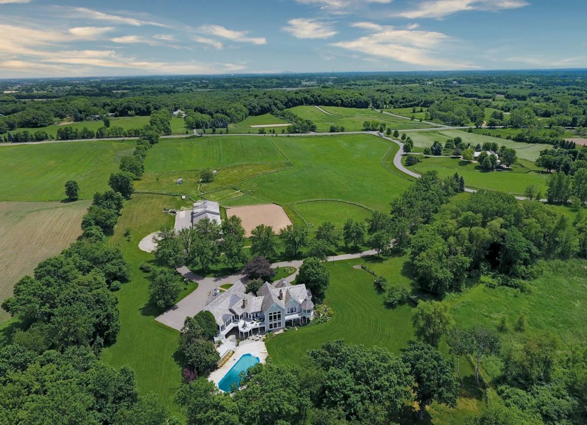Magnificent Medina Country Horse Farm Medina, Hennepin County