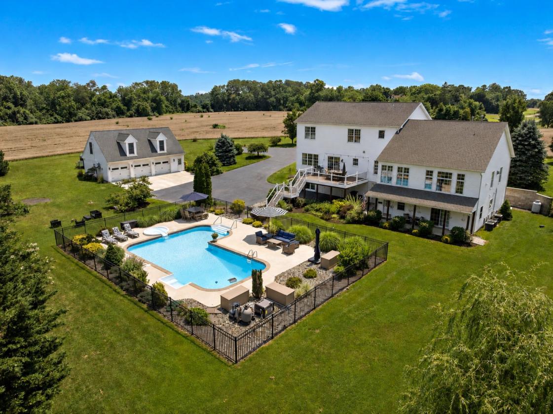 Extraordinary Cream Ridge Homestead on 8+ acres - photo 1