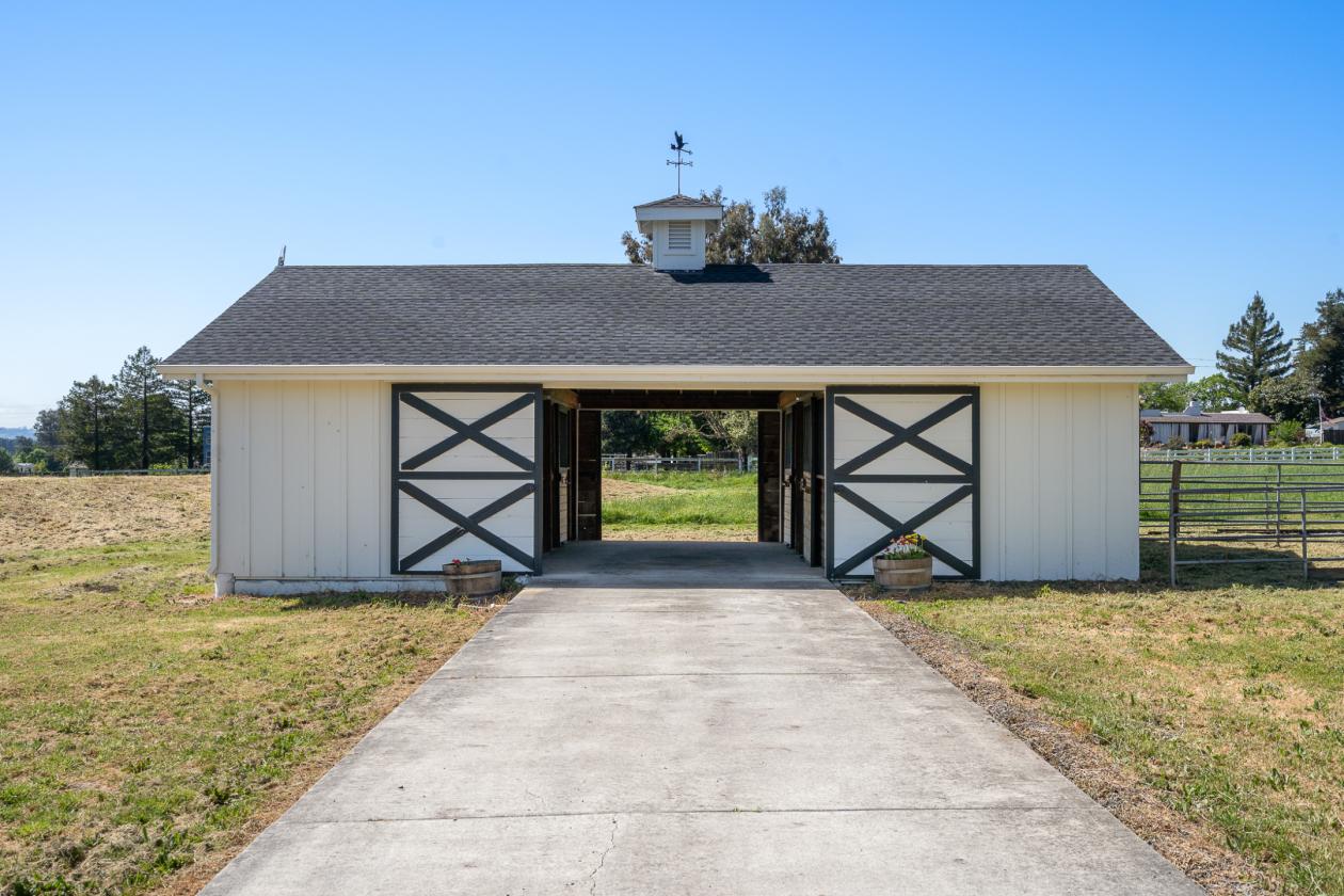 1450 Crane Canyon - Modern Farmhouse Living - photo 1