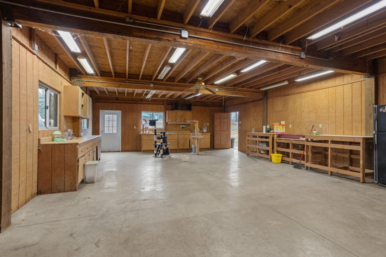 Exceptional Equestrian Estate - photo 25