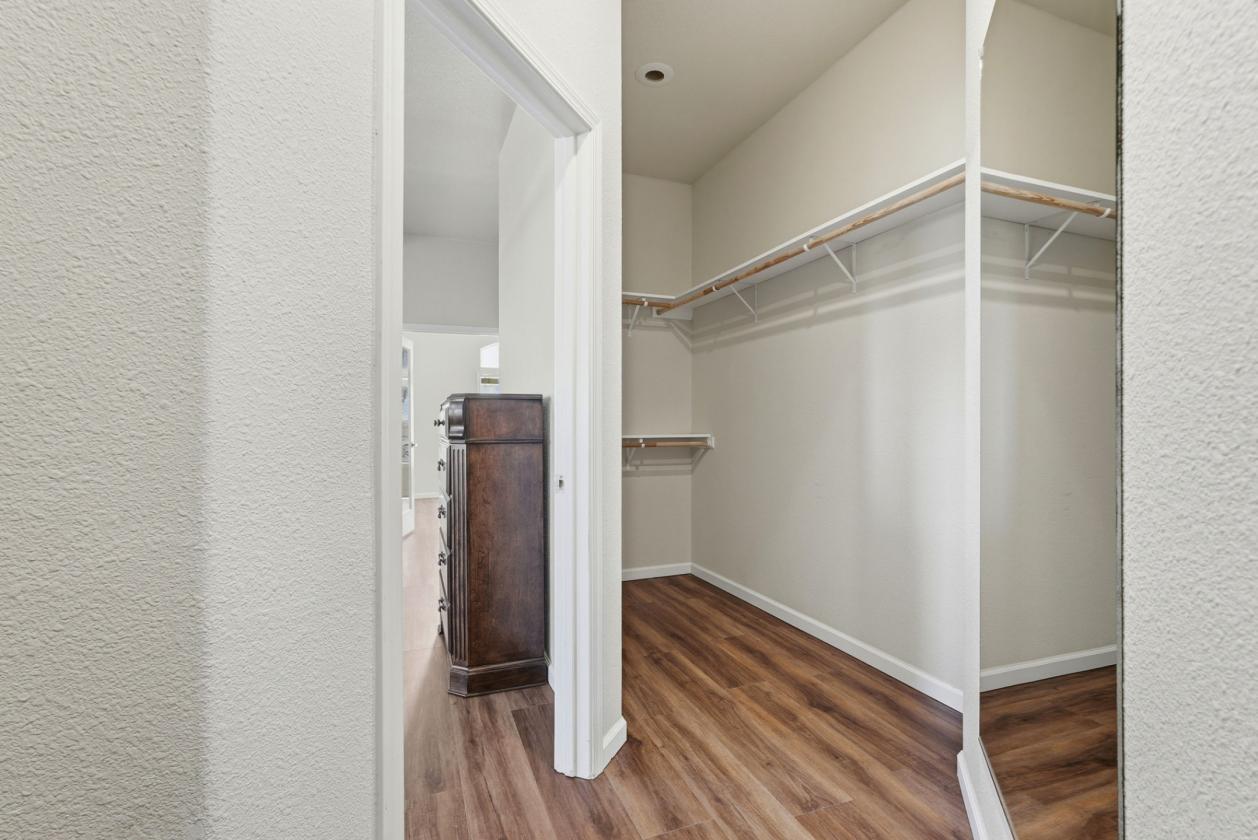 10 cross fenced acres in Gallagher Estates - photo 17