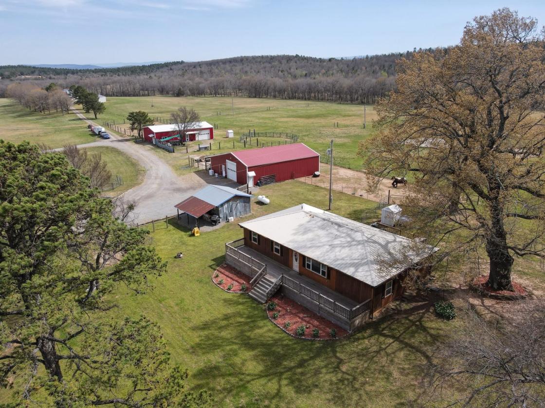 Income-Producing Equestrian Retreat - photo 3