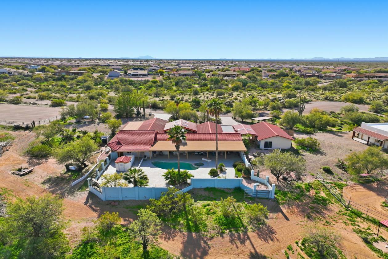 A True Gold Canyon Horse Ranch - photo 5