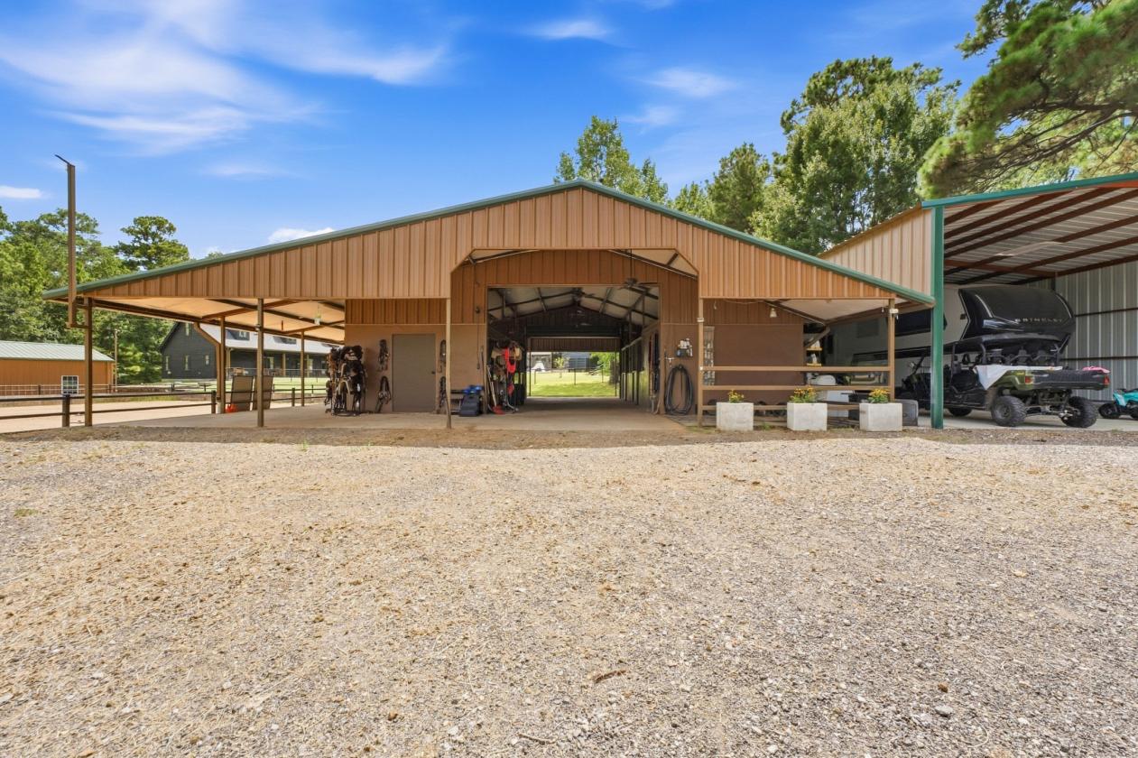11+ Acre Premier Luxury Horse Property - photo 24