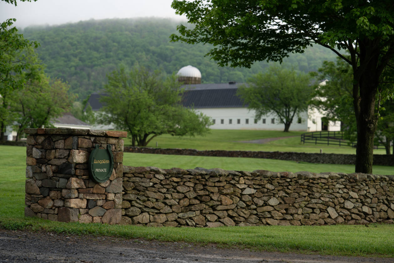 Grand Equestrian Estate at the Foot of the Blue Ridge... Upperville, Loudoun County, Virginia