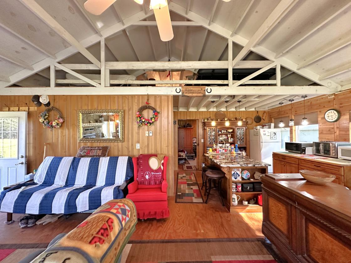 Vacation Home with Horse and Fishing Boat Barn - photo 23