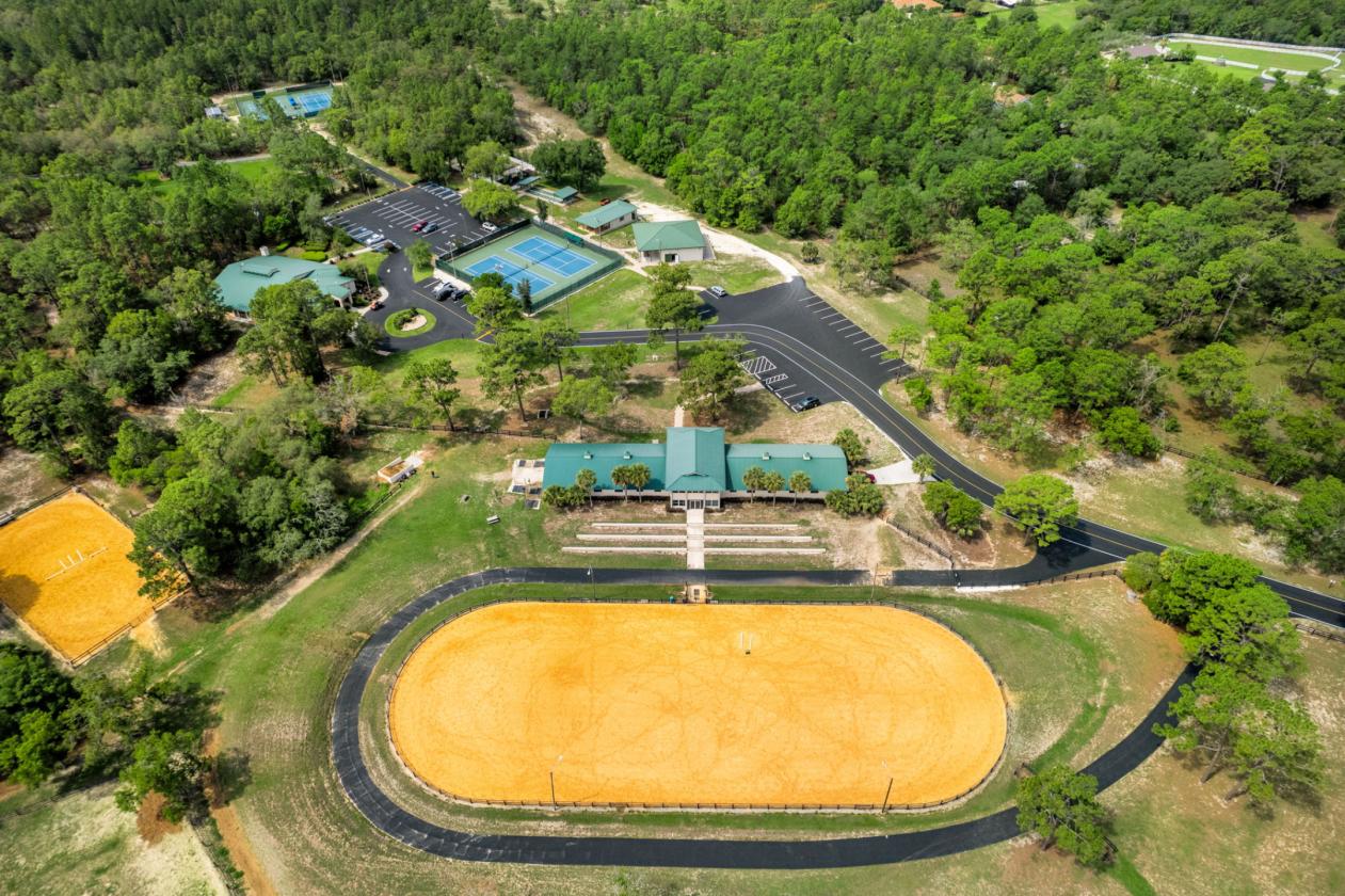 CUSTOM EQUESTRIAN ESTATE ON 7.39 ACRES - photo 29