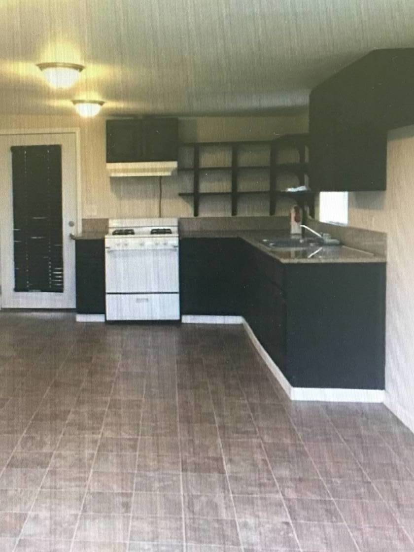 PRICE REDUCED!! Horse property, DUPLEX. Make it your dream