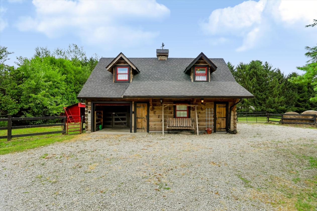 Just Minutes From Hoosier Horse Park! - photo 16